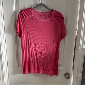 Zenana Outfitters Fuchsia Short Sleeve Tee